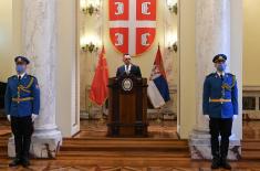 The highest military awards presented to the members of the Chinese medical team