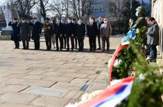 Delegation representing Ministry of Defence and Serbian Armed Forces lays wreaths to mark Defenders of the Fatherland Day