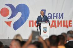 Minister Vučević attends opening of “Family Days in Serbia“ event