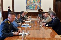 Sastanak predsednika Vučića sa predsedavajućim Vojnom komitetu NATO