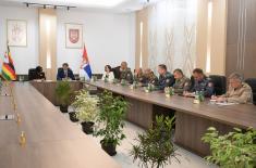 Састанак министра одбране Гашића са министарком одбране Републике Зимбабве