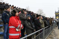 Кадет Војне академије први допливао до Часног крста 