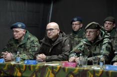 Minister Vučević and General Mojsilović Visit Members of 250th Rocket Brigade on New Year’s Eve