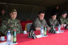 Министар Гашић присуствовао такмичењу војнополицијских и извиђачких јединица