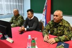 Minister of Defence visits the 2nd Army Brigade