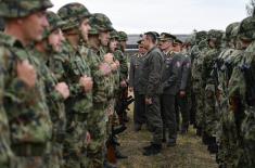 Minister Vulin Visited Members of the Reserve on Training