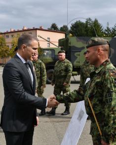 Ministar Stefanović: Jedinice naše Kopnene vojske uvežbane i opremljene najsavremenijim sredstvima