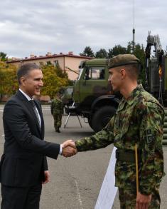 Ministar Stefanović: Jedinice naše Kopnene vojske uvežbane i opremljene najsavremenijim sredstvima