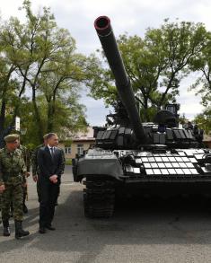 Министар Стефановић: Јединице наше Kопнене војске увежбане и опремљене најсавременијим средствима