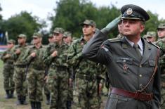 Soldiers and cadets swore an oath to the fatherland