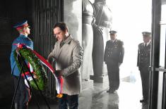 Secretary General of the President of the Republic Laid a Wreath at the Monument to Unknown Hero