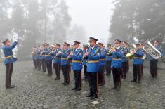 Secretary General of the President of the Republic Laid a Wreath at the Monument to Unknown Hero