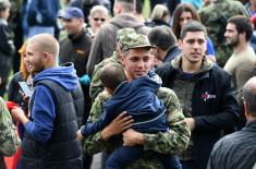 Soldiers and cadets swore an oath to the fatherland