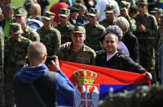 Soldiers and cadets swore an oath to the fatherland