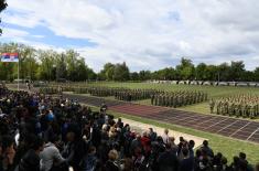 Soldiers and cadets swore an oath to the fatherland