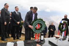 A delegation from the Ministry of Defence and the Serbian Armed Forces lays a wreath at the grave of Pavle Bulatović in Rovci  