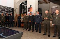 Students of Advanced Security and Defence Studies and the General Staff Course visit the “Defence 78” exhibition on the 21st anniversary of the end of the NATO agression