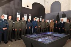 Students of Advanced Security and Defence Studies and the General Staff Course visit the “Defence 78” exhibition on the 21st anniversary of the end of the NATO agression