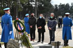 Minister Stefanović lays wreaths at memorials to victims of NATO aggression: We proudly remember heroic deeds