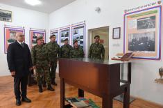 Minister Vučević visits 2nd Army Brigade