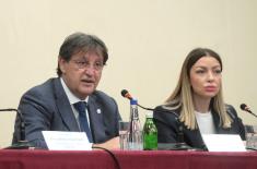 Министри Гашић и Месаровић у Зајечару разговарали са грађанима о могућностима запослења у систему одбране