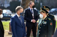 Minister Stefanović and General Wei Fenghe lay wreaths at Memorial to Chinese reporters killed in NATO bombing