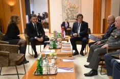 Састанак министра Гашића са замеником министра одбране Азербејџана