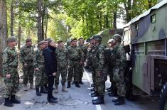 Minister of Defence Stefanović and Chief of General Staff, General Mojsilović, visit units on alert