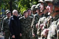 Minister of Defence Stefanović and Chief of General Staff, General Mojsilović, visit units on alert