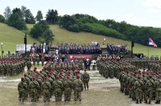 The President of the Republic and the Supreme Commander of the Serbian Armed Forces handed over military flags to the 72nd Special Operations Brigade and the 63rd Parachute Brigade