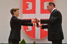 Premijerka Brnabić: Ponosim se Vojskom Srbije i sistemom vojnog obrazovanja