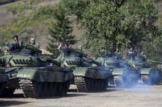 Minister of Defence Stefanović and Chief of General Staff, General Mojsilović, visit units on alert