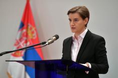 Premijerka Brnabić: Ponosim se Vojskom Srbije i sistemom vojnog obrazovanja