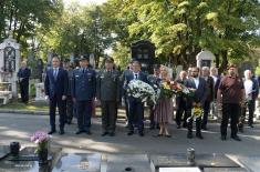 Minister Stefanović Lays Wreath on the Occasion of Anniversary of Death of Milunka Savić