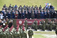 The President of the Republic and the Supreme Commander of the Serbian Armed Forces handed over military flags to the 72nd Special Operations Brigade and the 63rd Parachute Brigade