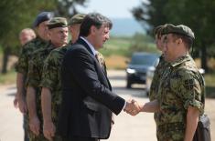 Minister of Defence inspects infrastructure works in Niš barracks