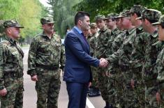 The Minister of Defence with NCOs and professional soldiers in Jakovo