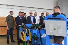 Minister Vučević Visits Company “Complex Combat Systems” in Velika Plana