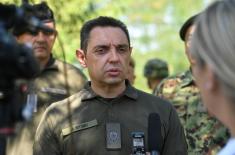 Minister Vulin: Motivated and trained cadets are the guarantor of a strong army in the future