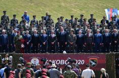 The President of the Republic and the Supreme Commander of the Serbian Armed Forces handed over military flags to the 72nd Special Operations Brigade and the 63rd Parachute Brigade