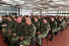 The Minister of Defence with NCOs and professional soldiers in Jakovo