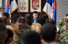 The Minister of Defence with NCOs and professional soldiers in Jakovo