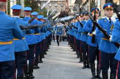 Почасна артиљеријска паљба и егзерцир Гарде поводом Дана Војске Србије