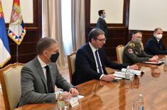 President Vučić meets with Admiral Burke, Allied Joint Force Command Naples Commander