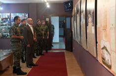 Minister Vučević Visits Army Training Centre in Požarevac