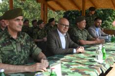 Minister Vučević Visits Army Training Centre in Požarevac