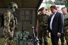 Ministar odbrane obišao 72. brigadu za specijalne operacije