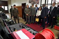 Minister Vulin and president of the Democratic Republic of Congo visit facilities of the Military Academy