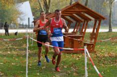 Minister Vulin with Military Athletes at the Competition in Hungary