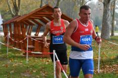 Министар Вулин са војним спортистима на такмичењу у Мађарској